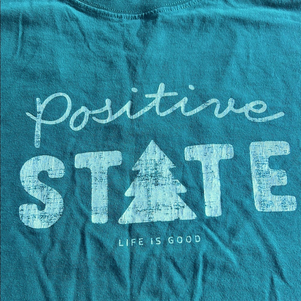 LIFE IS GOOD Positive State Outdoor Pine Tree Hike Theme Classic Fit Unsex